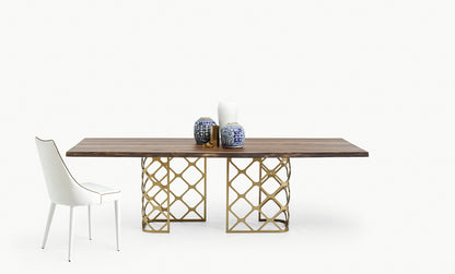 Majesty Dining Table