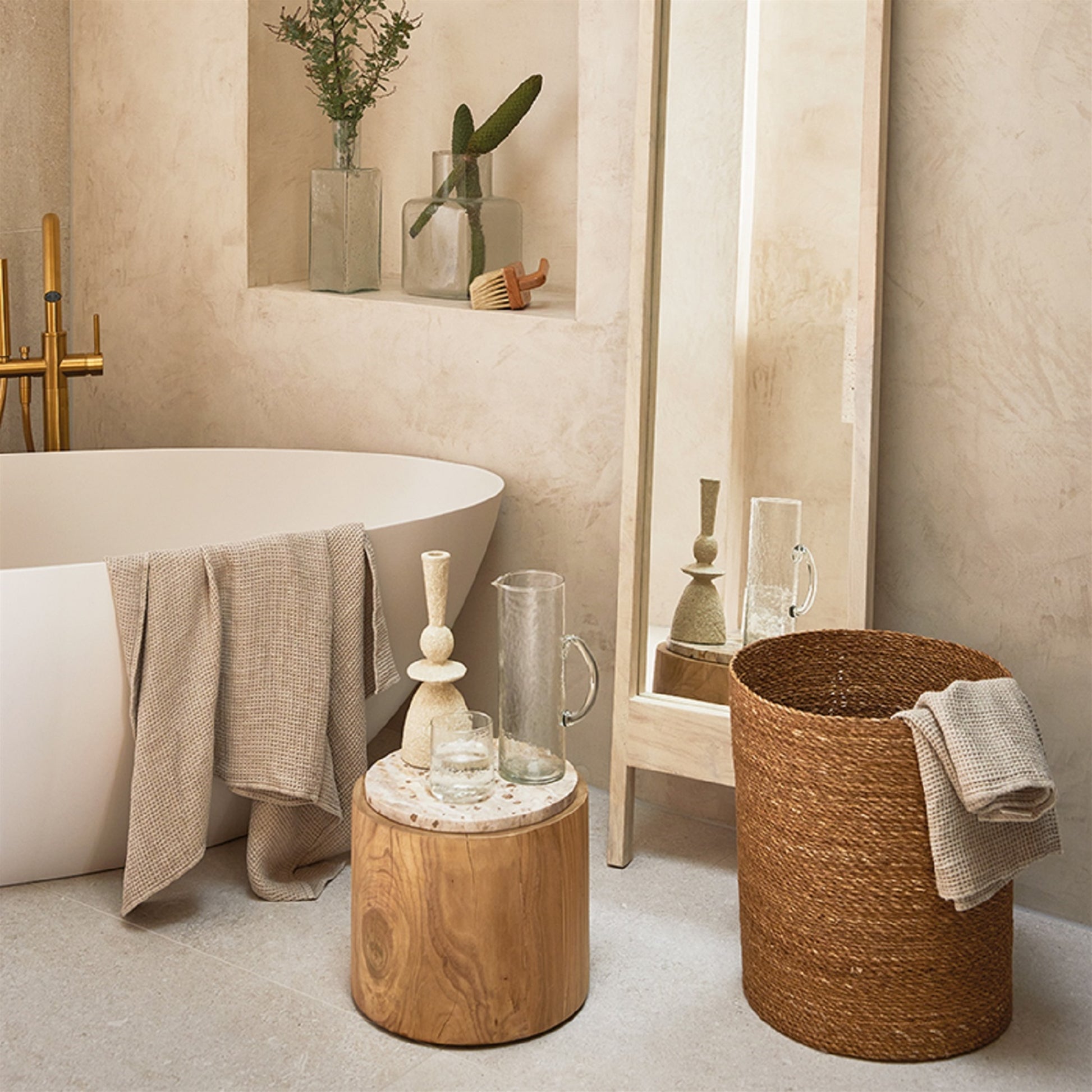 The Zola Candle Holder by Urban Nature Culture | Luxury Candle Holders | Willow & Albert Home