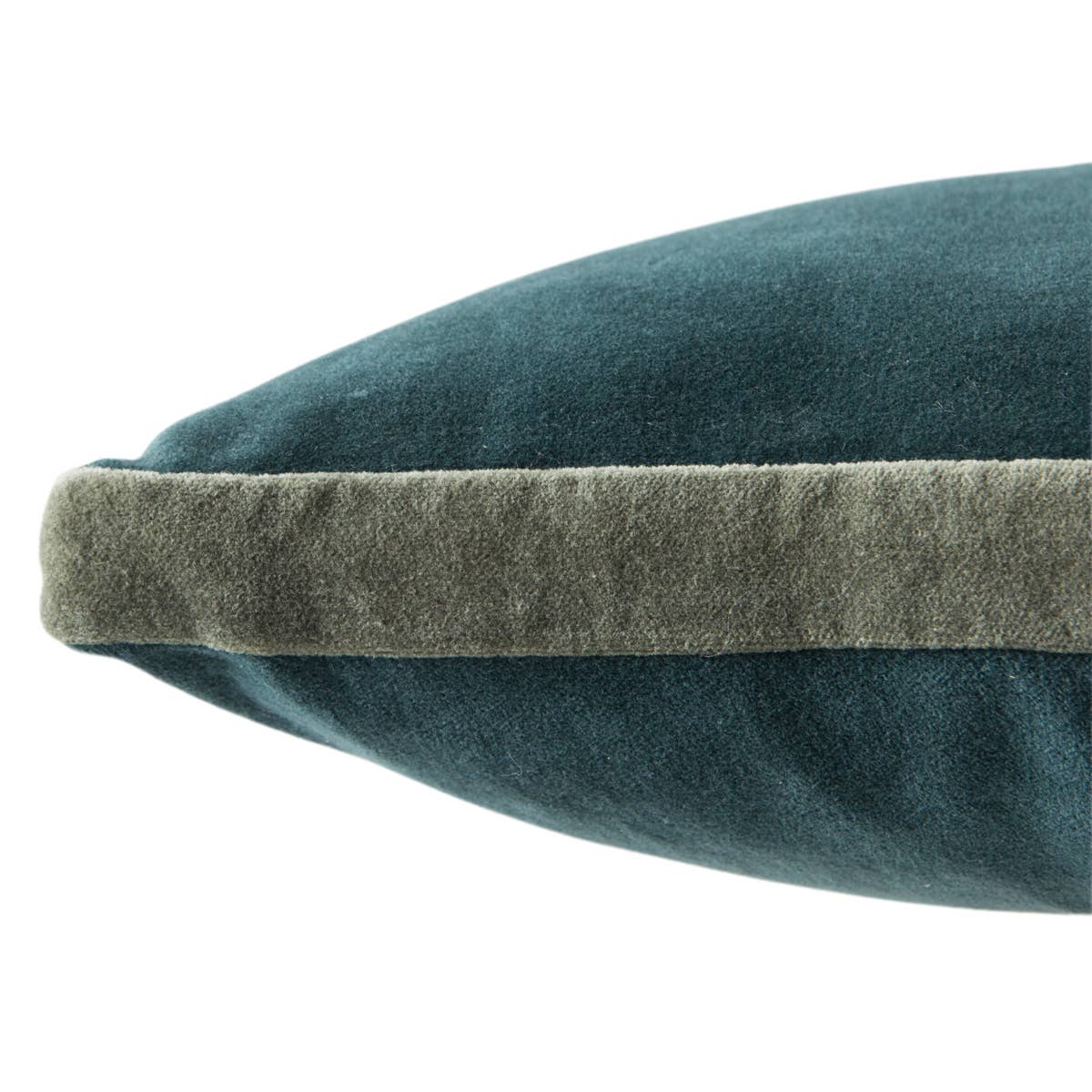 Emerson Bryn 18 x 18 Indoor Pillow by Jaipur Living | Luxury Pillows | Willow & Albert Home